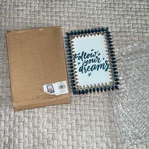 Philip Whitney 4x6 frame. NIB!